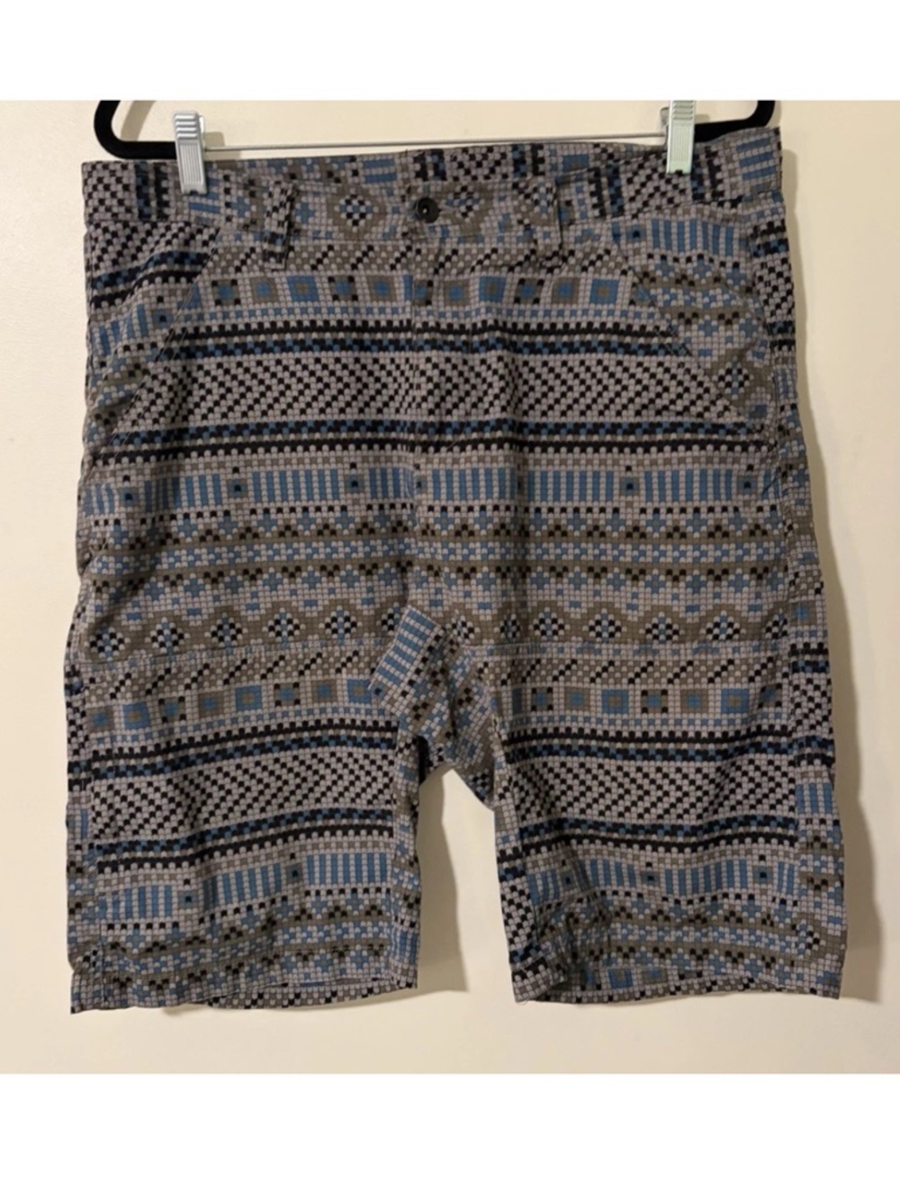 KAVU Men's Shorts 36 Inseam 11" Cotton Outdoor Hiking Pockets Geometric Print